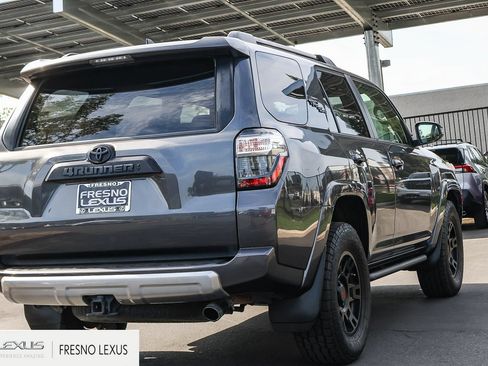 Used 2021 Toyota 4Runner TRD Off-Road Premium w/ Moonroof Package AWD/4WD image 6