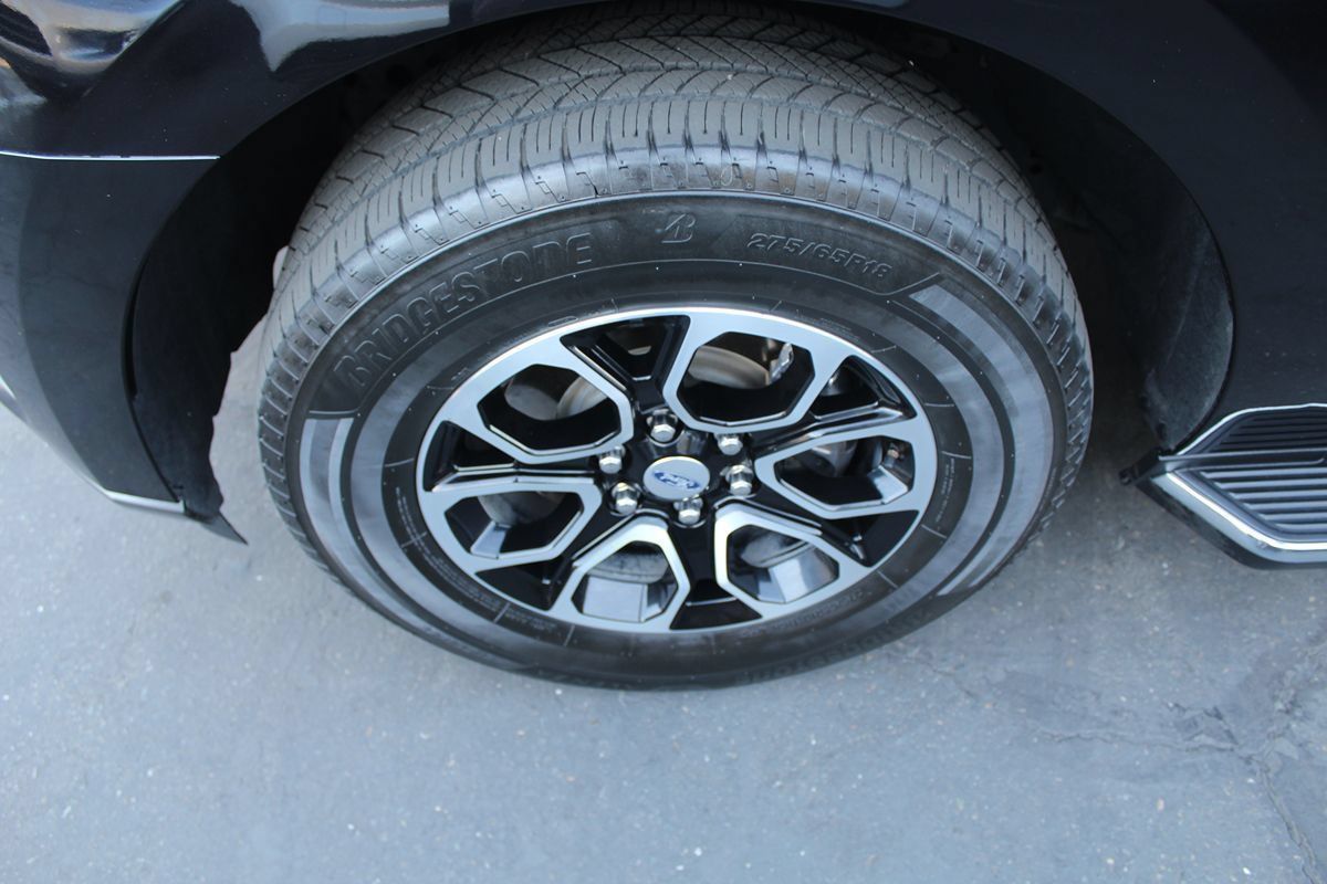 Used 2022 Ford Expedition XLT AWD/4WD image 11