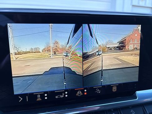 New 2026 GMC Sierra 2500 SLT w/ SLT Premium Package image 37