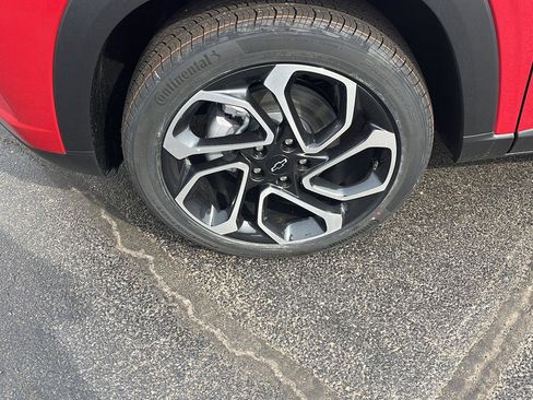 New 2026 Chevrolet Trax RS w/ Driver Confidence Package image 13