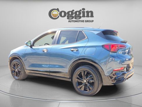 Used 2024 Buick Encore GX Sport Touring image 3