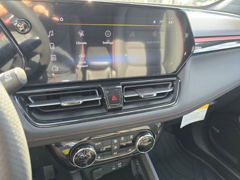 New 2026 Chevrolet TrailBlazer RS w/ Convenience Package image 15