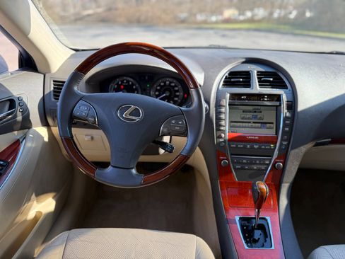 Used 2012 Lexus ES 350 image 11
