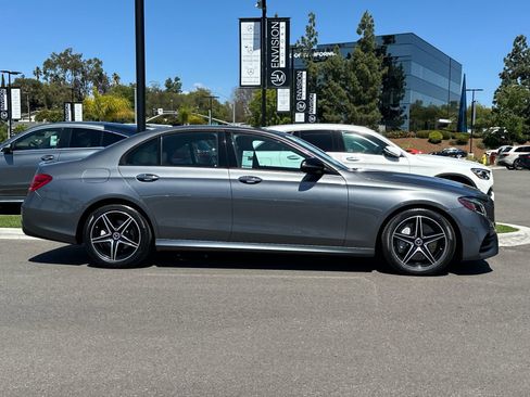 Used 2019 Mercedes-Benz E 300 image 2