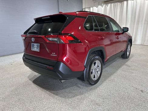 Used 2023 Toyota RAV4 LE image 3