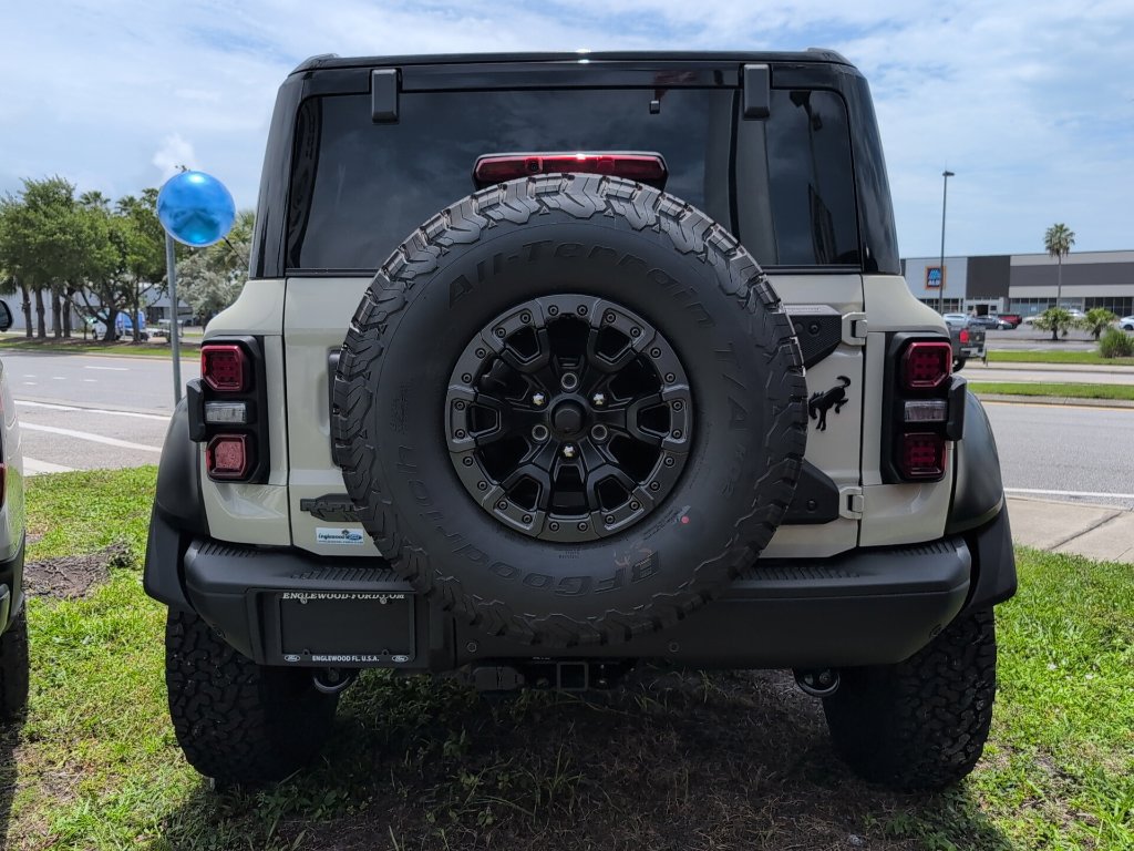 New 2026 Ford Bronco Raptor AWD/4WD image 3