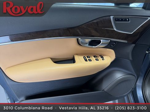 Used 2019 Volvo XC90 T6 Momentum w/ Advanced Package AWD/4WD image 31