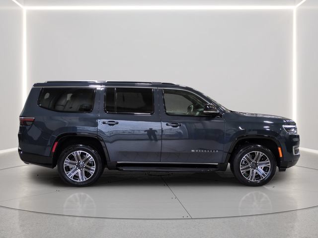 Used 2025 Jeep Wagoneer 4WD w/ Premium Group I image 6