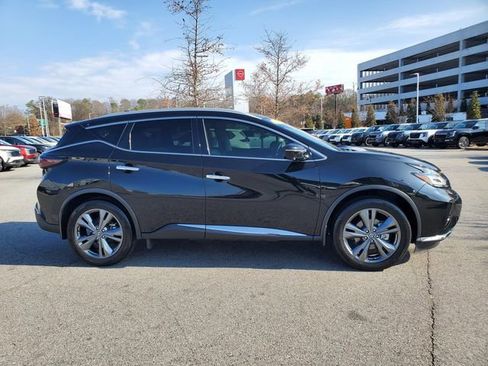 Certified 2021 Nissan Murano Platinum w/ Cargo Package image 3
