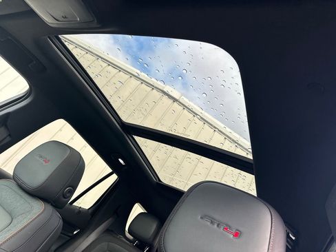 New 2026 GMC Terrain AT4 w/ Convenience Package III image 31