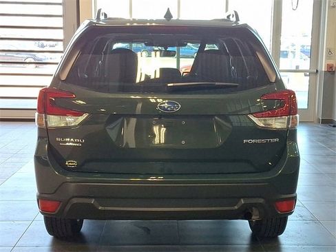 Certified 2023 Subaru Forester Premium image 5