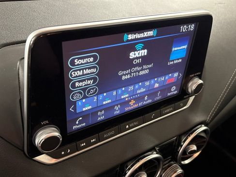 Used 2024 Nissan Sentra SV FWD image 33
