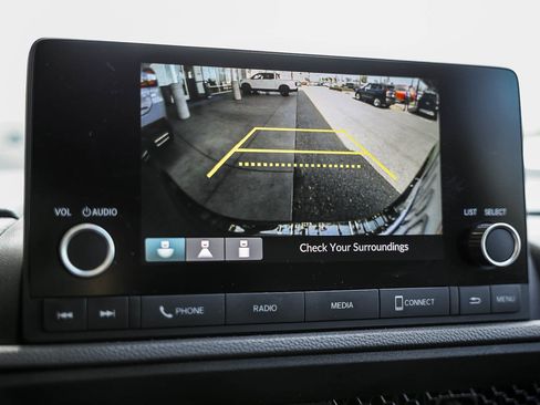 Used 2025 Honda CR-V LX image 28