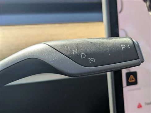 Used 2020 Tesla Model 3 Performance image 13