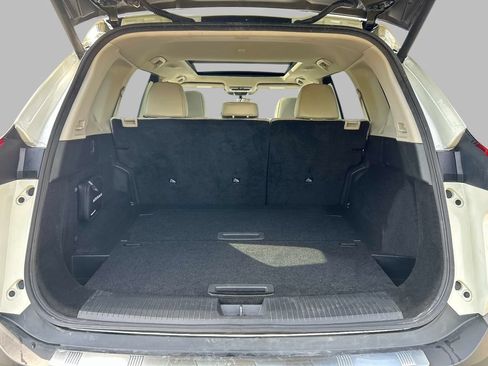 Used 2023 Nissan Rogue SL AWD/4WD image 11