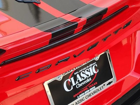 Used 2024 Chevrolet Corvette Z06 RWD image 9