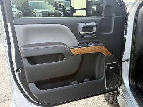 Used 2015 Chevrolet Silverado 3500 LTZ w/ Duramax Plus Package image 22