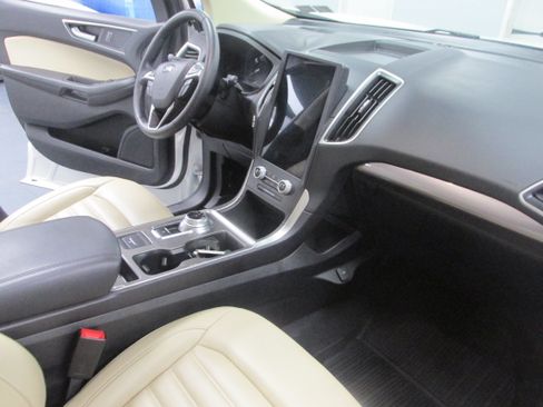 Certified 2023 Ford Edge SEL w/ Convenience Package AWD/4WD image 26
