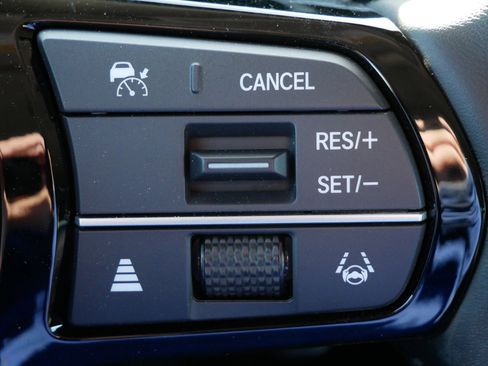 New 2026 Honda Pilot Touring image 11