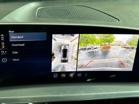 New 2026 Cadillac Lyriq Premium Luxury AWD/4WD image 20