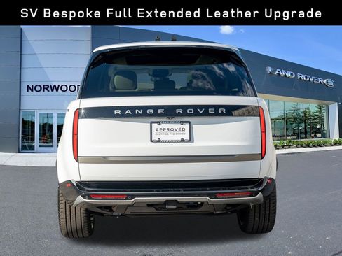 Certified 2024 Land Rover Range Rover Long Wheelbase SE image 5