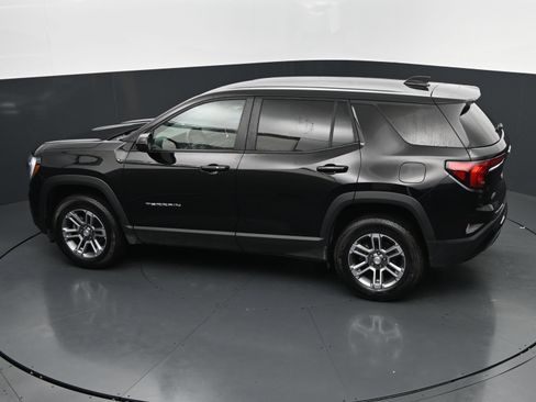 Used 2026 GMC Terrain Elevation FWD image 29