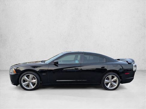 Used 2014 Dodge Charger R/T image 9