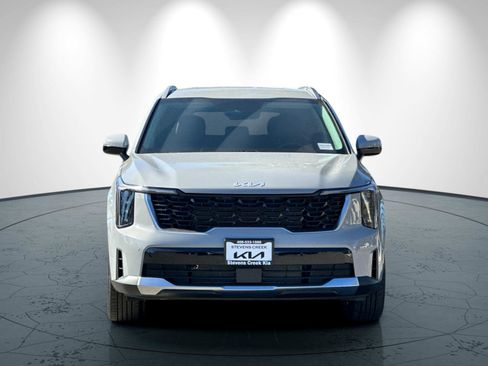 New 2026 Kia Sorento S image 9