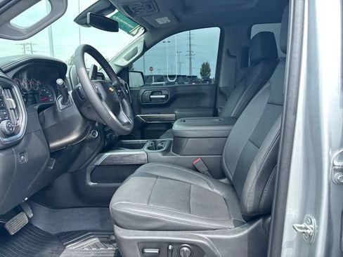 Certified 2021 Chevrolet Silverado 1500 LTZ w/ LTZ Premium Package AWD/4WD image 9