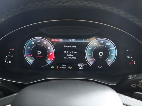 New 2025 Audi SQ7 Prestige image 33