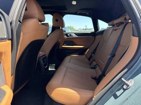 Used 2025 BMW M440i RWD image 28
