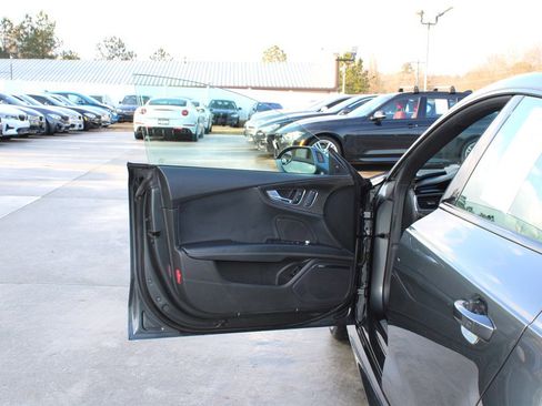 Used 2015 Audi RS 7 image 43