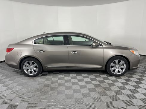 Used 2010 Buick LaCrosse CXS image 14