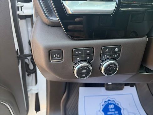 New 2026 GMC Sierra 1500 SLT w/ SLT Premium Plus Package AWD/4WD image 19