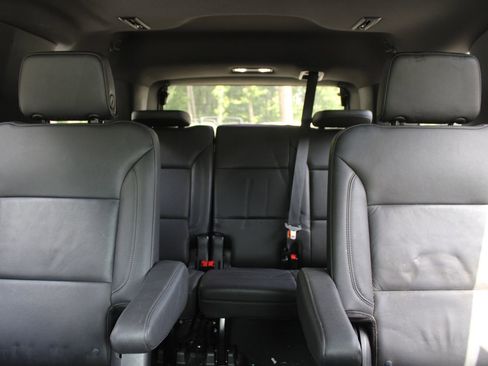 Used 2022 Chevrolet Tahoe LT w/ LT Signature Package RWD image 67