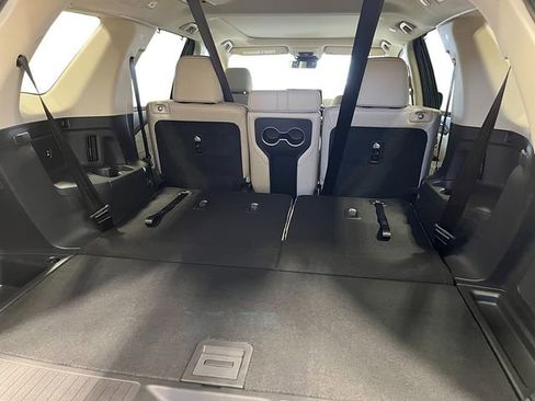 New 2026 Honda Pilot Touring image 26