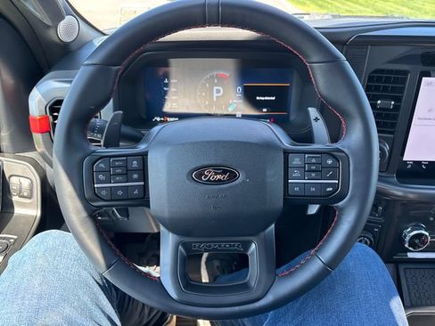 Used 2025 Ford F150 Raptor AWD/4WD image 14