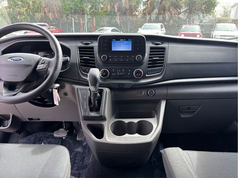 Used 2021 Ford Transit 350 XLT image 11
