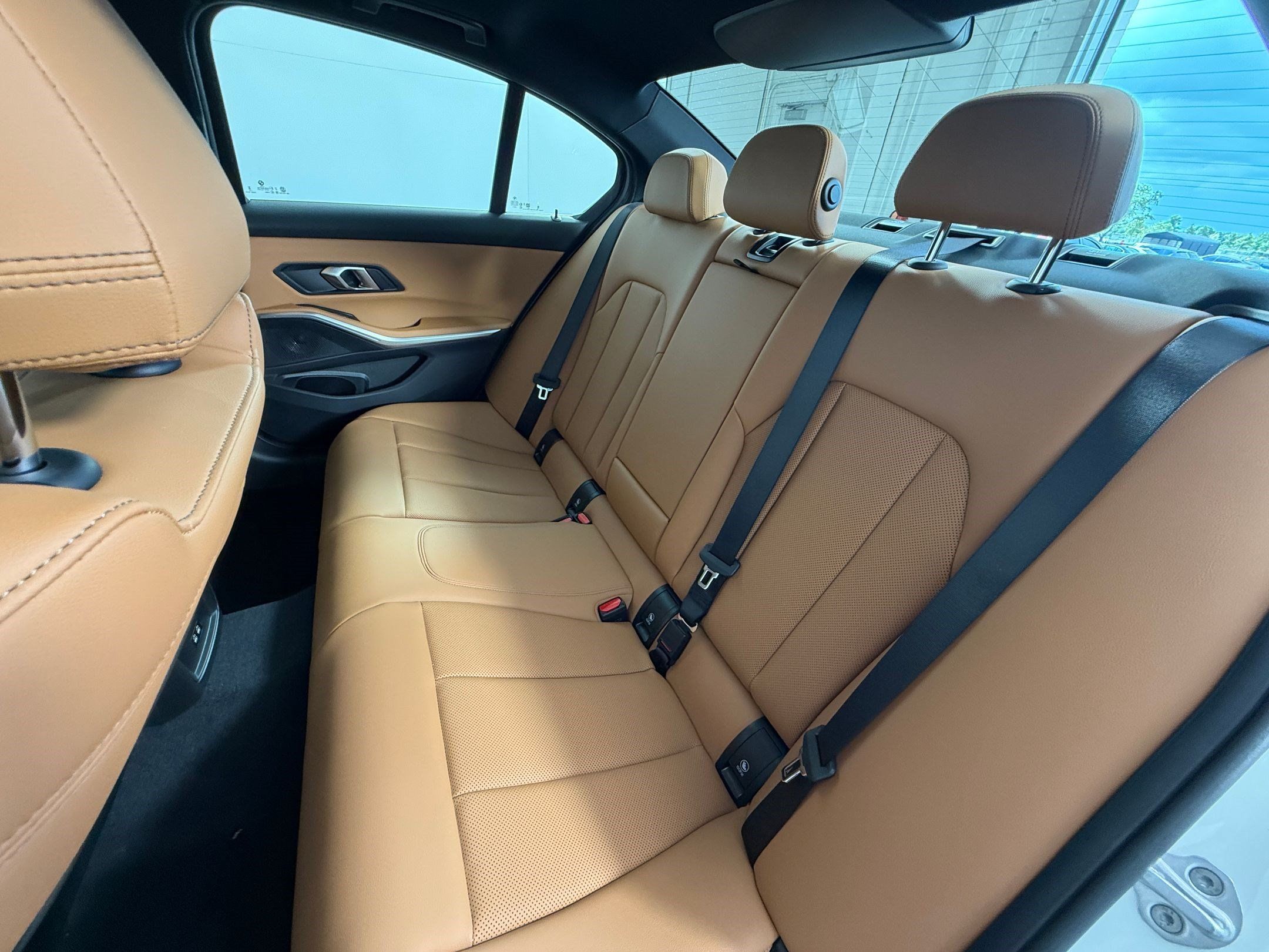 Used 2026 BMW 330i Sedan w/ Premium Package RWD image 22