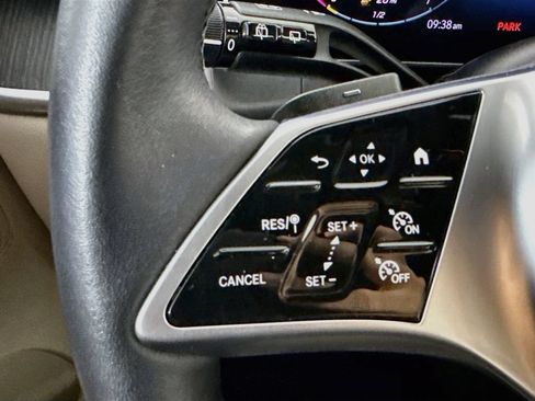 Certified 2025 Mercedes-Benz GLC 350e 4MATIC image 11