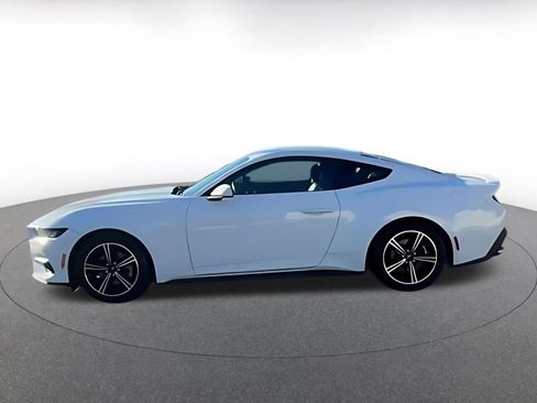 Used 2024 Ford Mustang Premium image 16