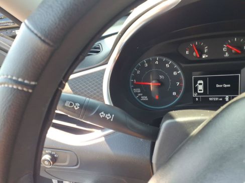 Used 2020 Chevrolet Malibu LT FWD image 26