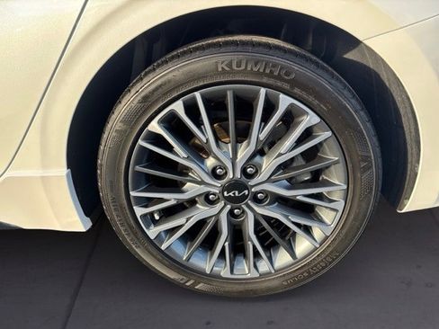 Certified 2023 Kia Forte GT-Line w/ GT-Line Technology Package image 9