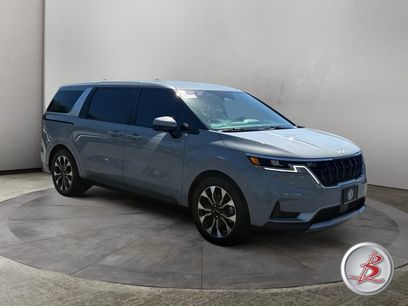Used 2024 Kia Carnival EX