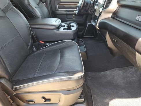 Used 2024 RAM 2500 Laramie AWD/4WD image 25