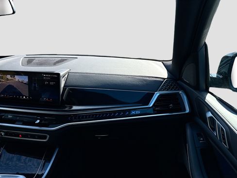 Used 2025 BMW X5 xDrive40i image 19