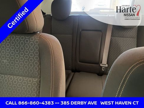 Used 2022 Chevrolet Trax LS w/ Tint and Cruise Package image 28