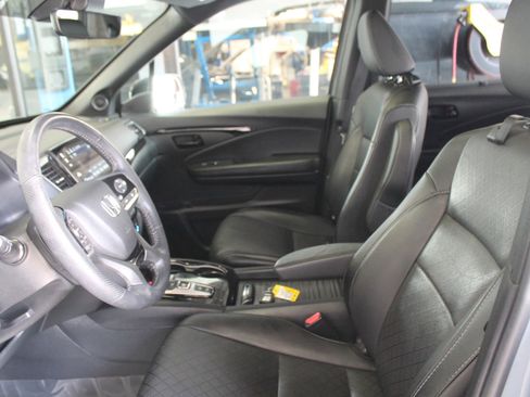Used 2023 Honda Passport Elite image 23
