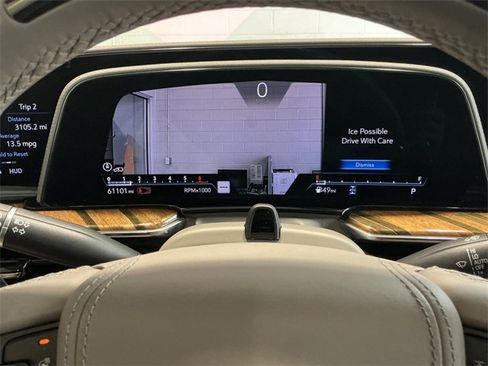 Used 2023 Cadillac Escalade ESV Premium Luxury Platinum w/ LPO, Radiant Package image 31
