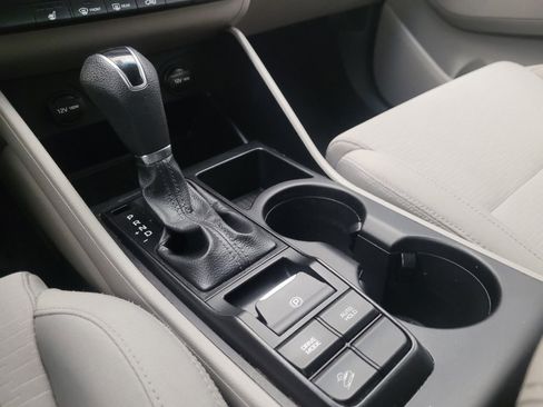 Used 2019 Hyundai Tucson Value AWD/4WD image 26